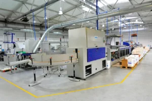 Zautomatyzowana linia produkcyjna w drukarni Edica podczas wdrożenia TOC